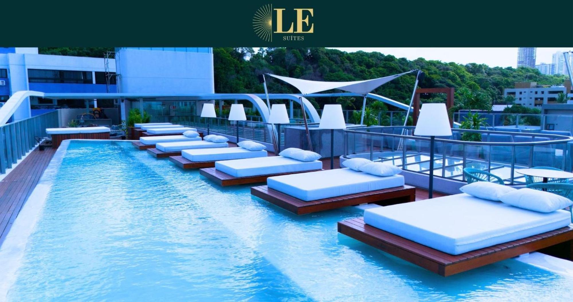 Setai Yacht *
